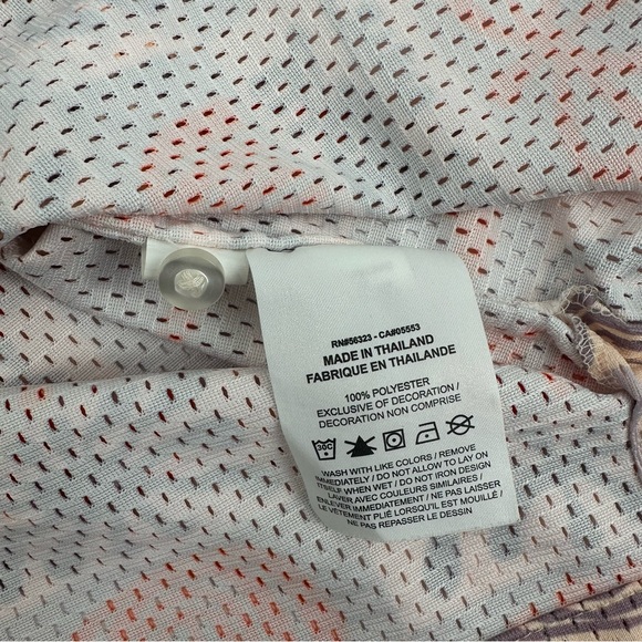 UNISEX Nike Spring Break Shirt Guava Ice/Doll Size M - Picture 14 of 14